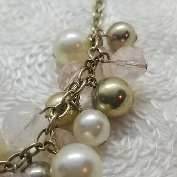 Acrylic Necklace Gold Pearls Beads Bobbles - Picture 4 of 9